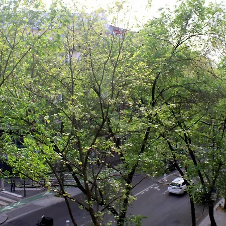 Apartment Nice 50 M Near Center Paris